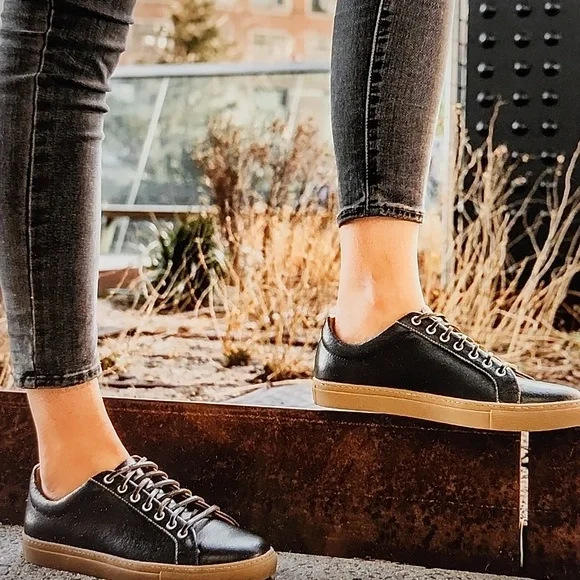 NWOT THURSDAY BOOT CO. PREMIER LOW TOP WOMEN'S LEATHER SNEAKER - Picture 10 of 10